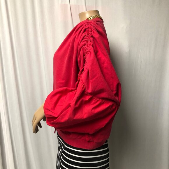 A Pictures Worth Sweatshirt Womens Size Medium Cropped Red Balloon Long Sleeve - Picture 2 of 10